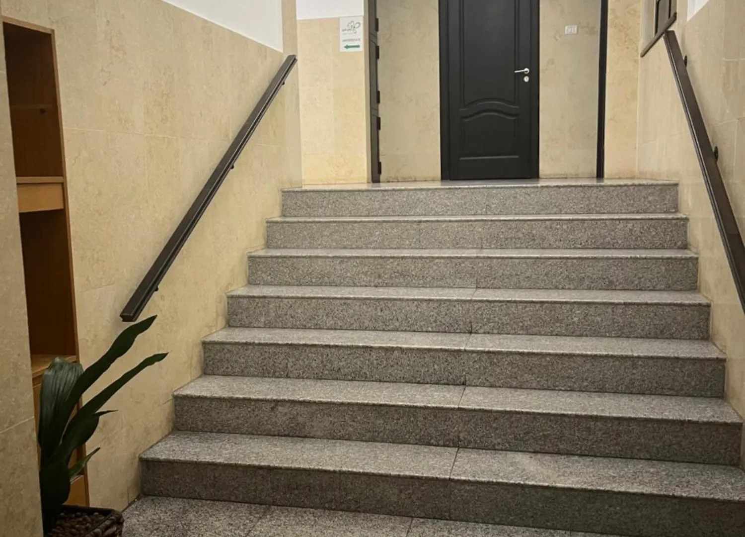 Comfortable Downtown Flat Bucarest 0*,